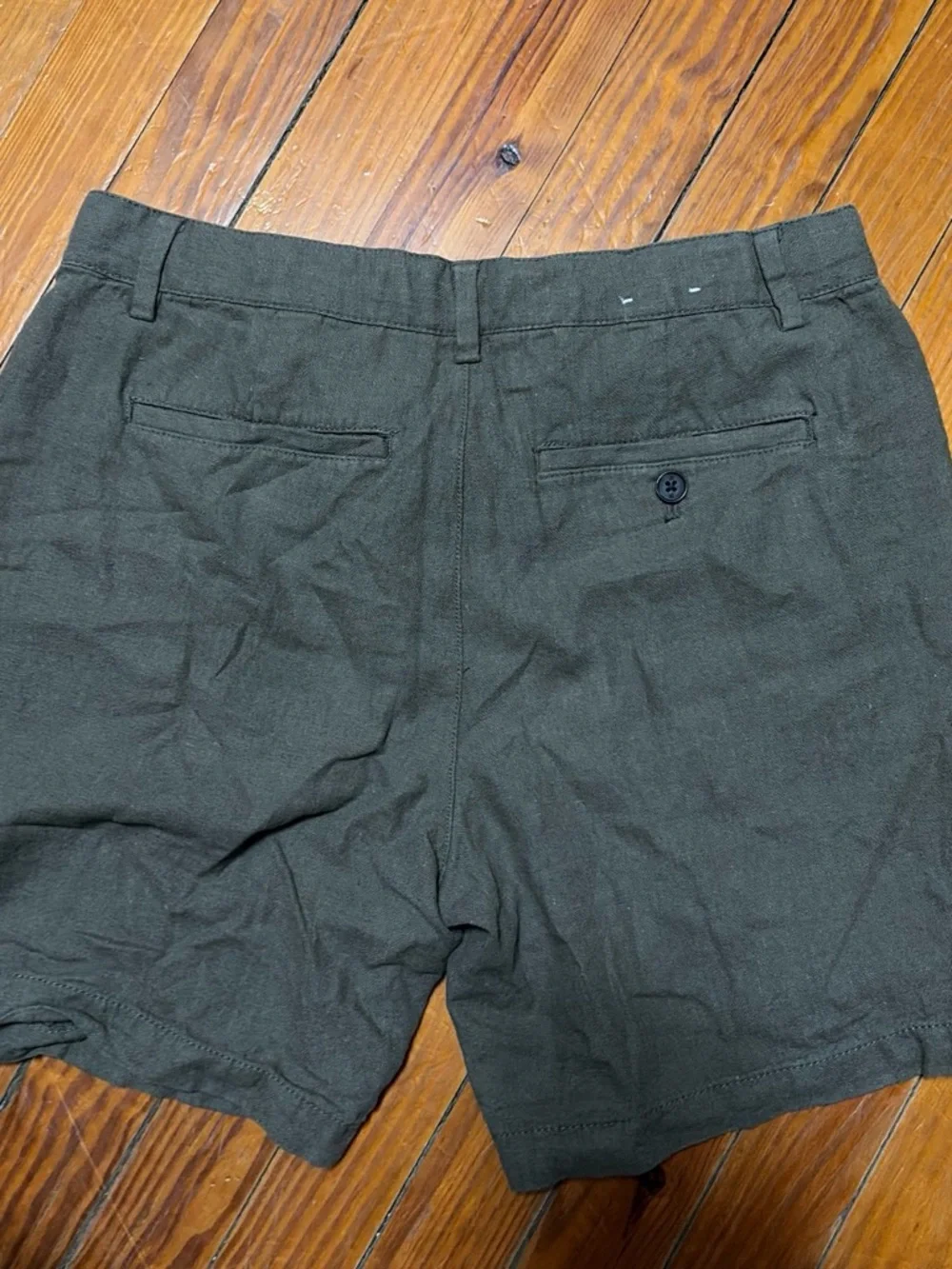 Banana Republic Men's Olive Linen-Blend Flat Front Shorts